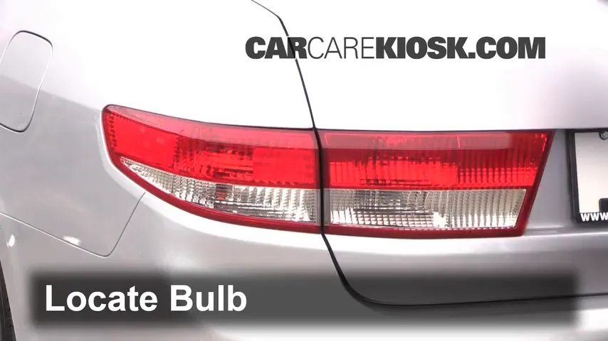 2005 Honda Accord EX 3.0L V6 Sedan (4 Door) Lights Turn Signal - Rear (replace bulb)